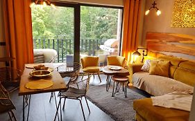 Apartament SPOKOLOKO Wiślańska Złoty B1